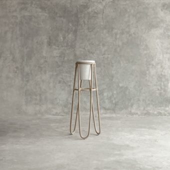 Oasis Pot with Stand